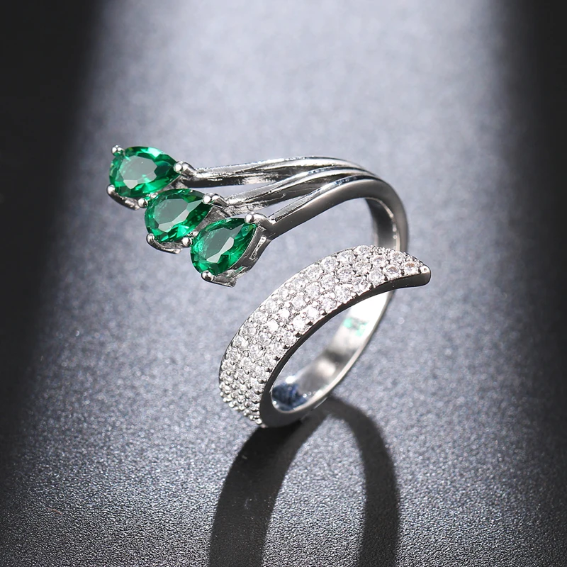 Emmaya הגעה חדשה ספירלת מראה מבריק טבעת מתכווננת עם שלושה מקסים AAA Zirconia תכשיטים אירועים קישוט מודרני . ' - ' . 0