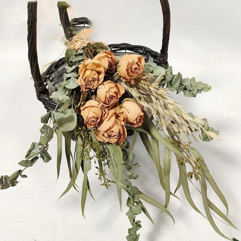 1Bunch טבעי רוז Eternelle פרחים מיובשים אקליפטוס זרי DIY הביתה מסיבת חתונה עיצוב הפסטיבל טקס מתנות קישוטים . ' - ' . 0